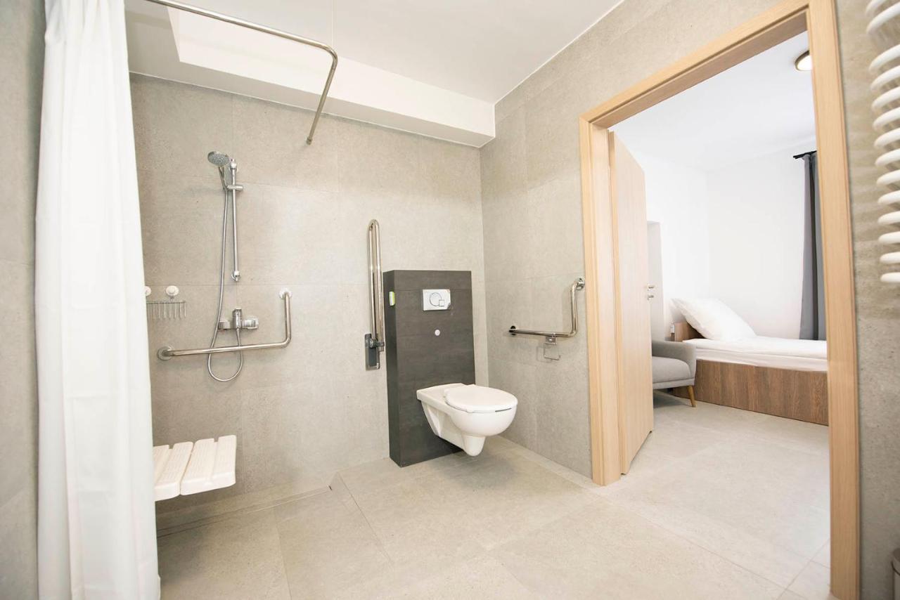 Hostel Sms Free Parking Bydgoszcz Bagian luar foto