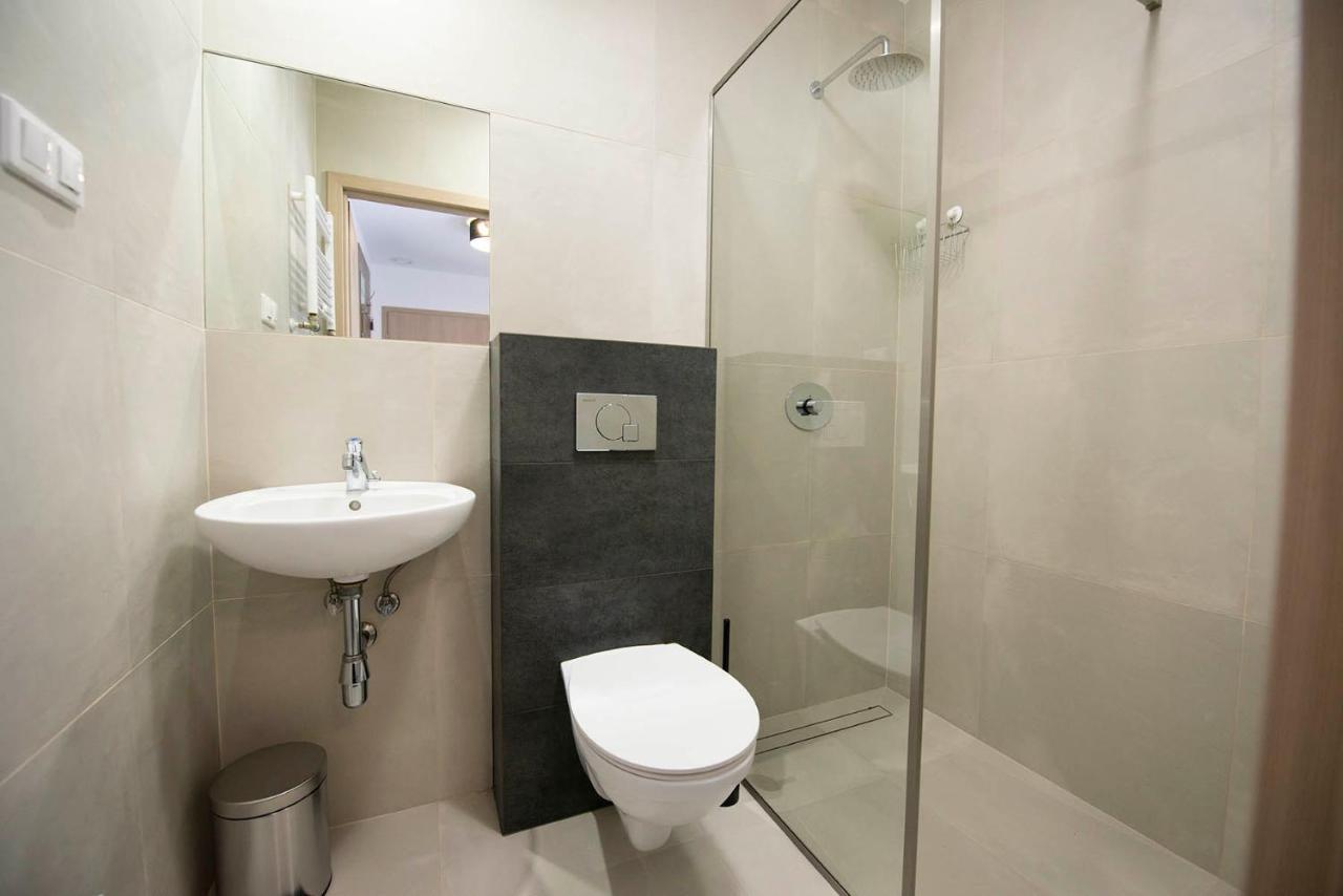 Hostel Sms Free Parking Bydgoszcz Bagian luar foto